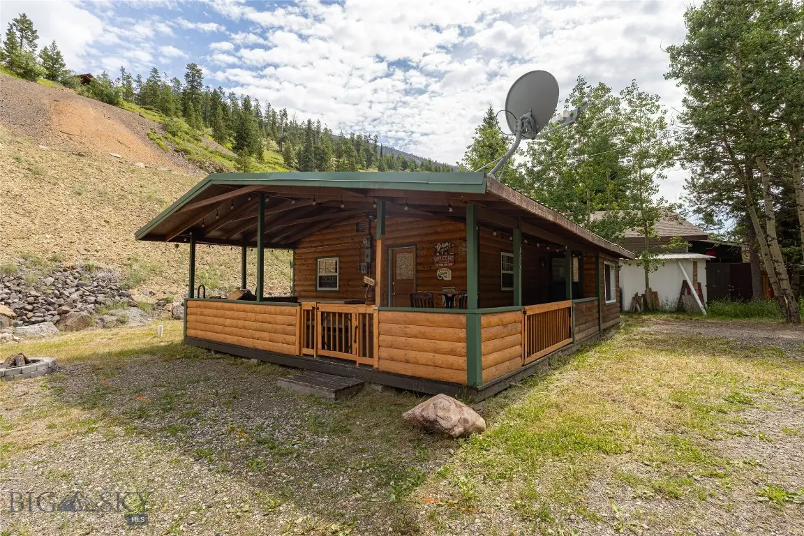 635 N Main, Neihart, MT 59465 - #1