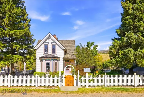 201 E Idaho Street, Virginia City, MT 59755