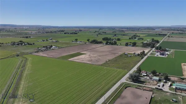 924 W I Road, Worden, MT 59088