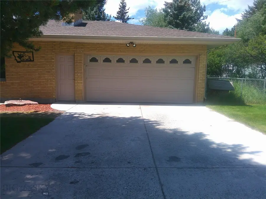 2245 Skyway Avenue, Butte, MT 59701 - #3