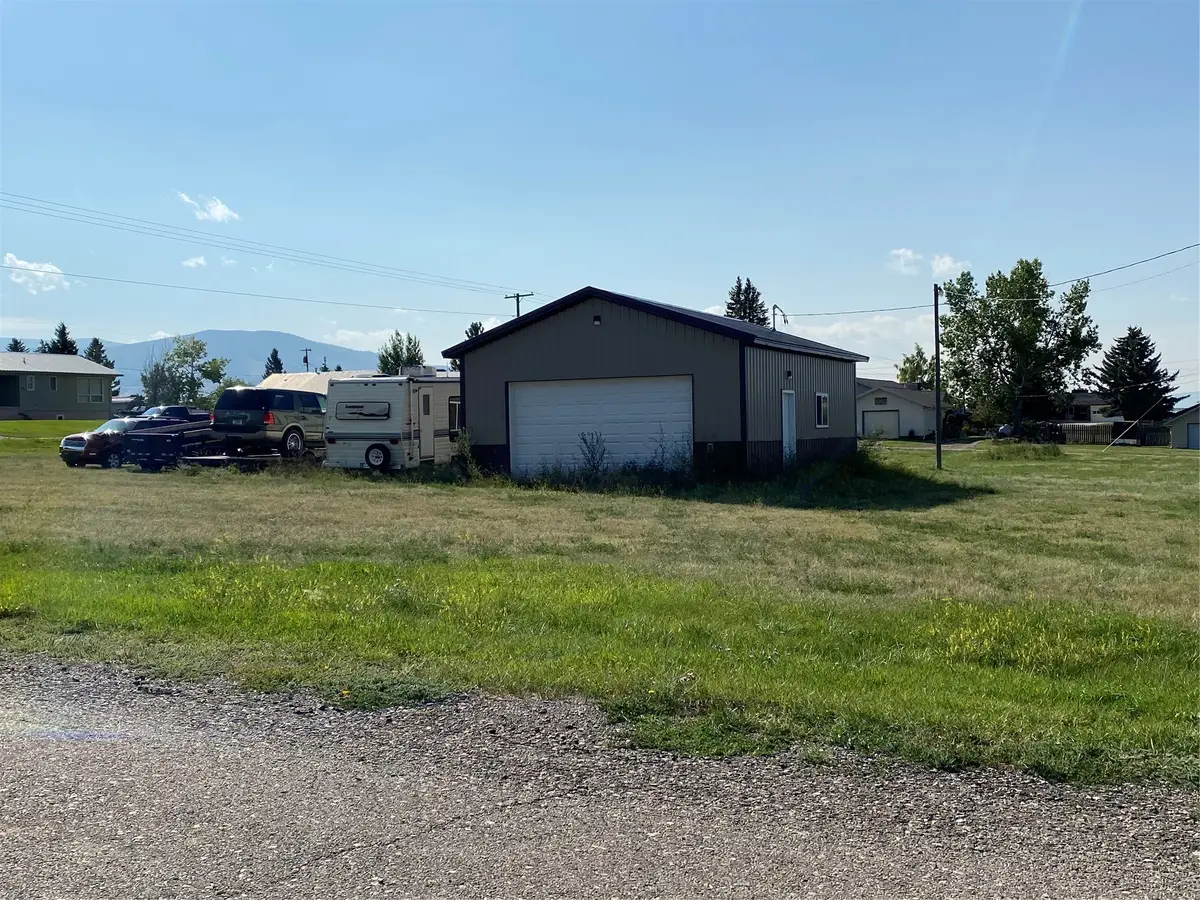 212 Maginnis Street Se, White Sulphur Springs, MT 59645 - Image #1