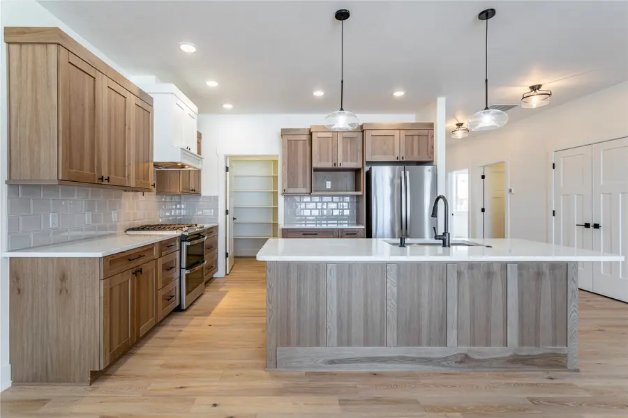 817 Van Allen Way, Hamilton, MT 59840 - #2