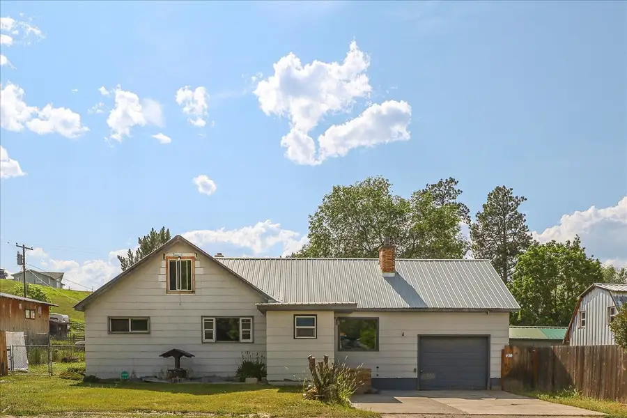 317 6th Avenue E, Eureka, MT 59917 - Image #3