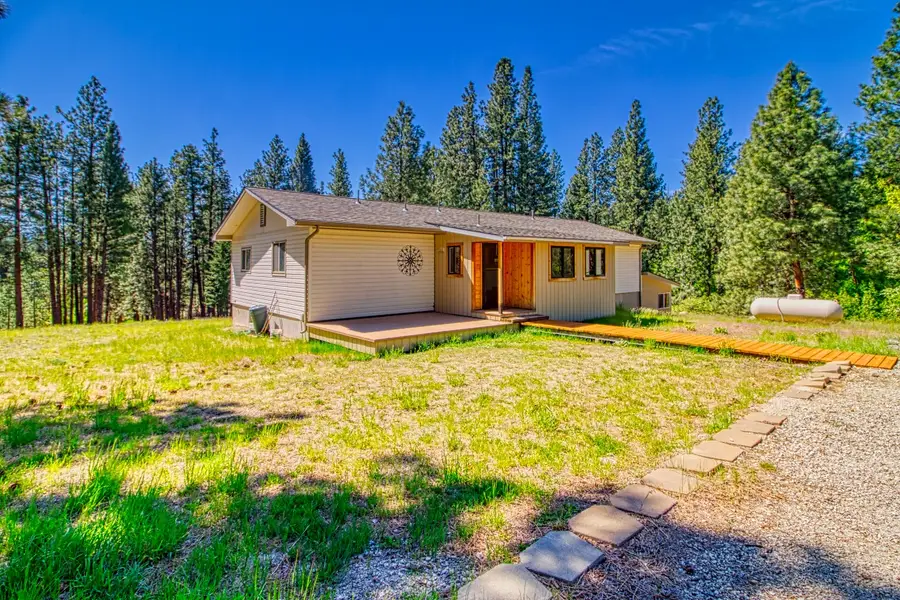 390 N Gold Creek Loop, Hamilton, MT 59840 - Image #2