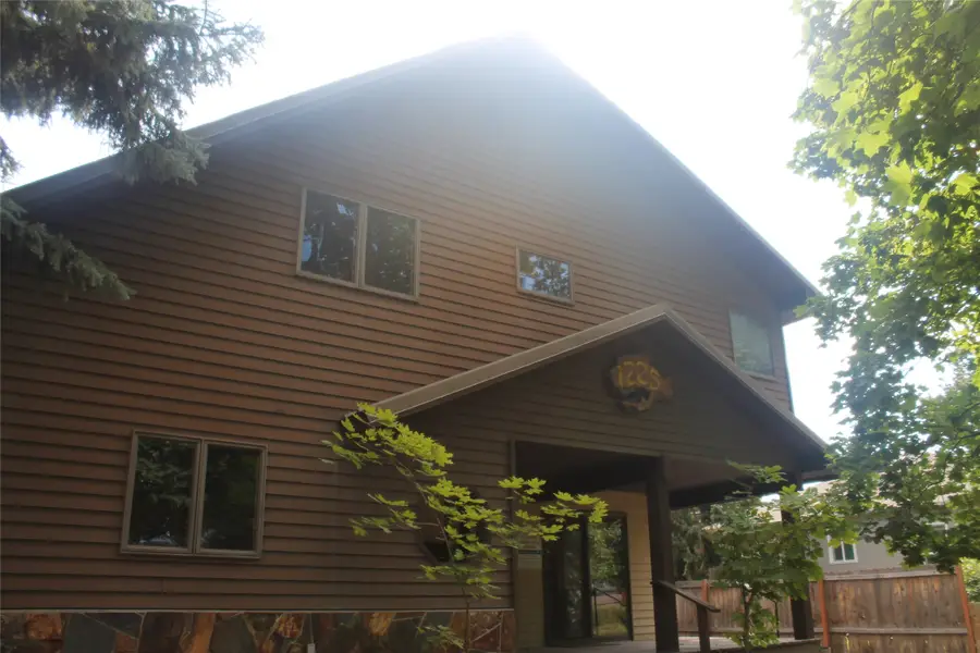 1225 2nd Avenue E, Kalispell, MT 59901 - Image #2