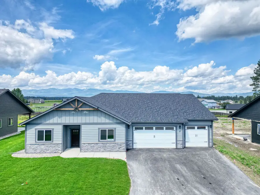 37 Hodgson Court, Columbia Falls, MT 59912 - Image #2