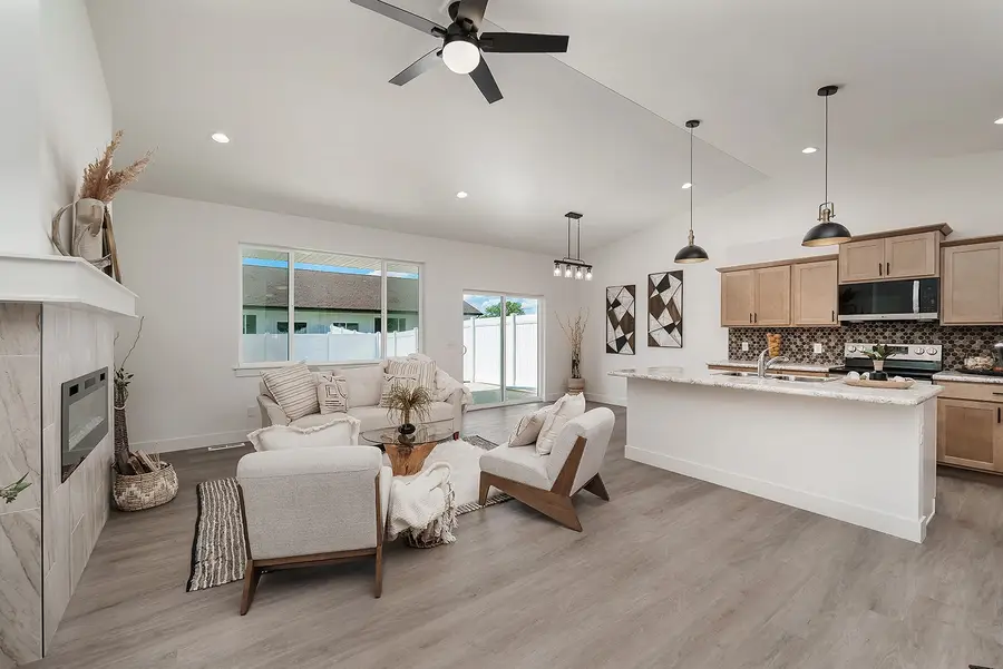 221 Stirling Loop, East Helena, MT 59635 - Image #3