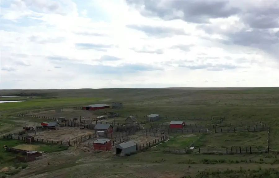 2699 Whitlash Road, Chester, MT 59522 - Image #2