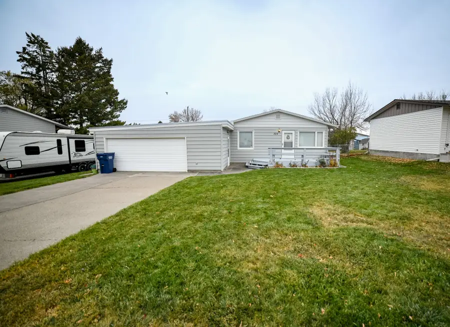 324 Riverview 4 W, Great Falls, MT 59404 - Image #2