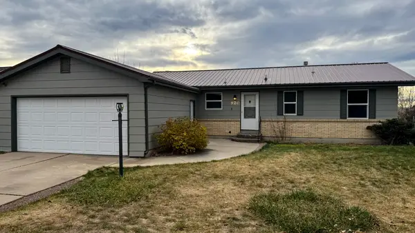 920 Avenue E Nw, Great Falls, MT 59404