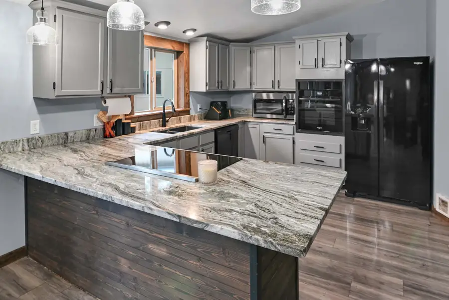 986 3rd Street, Columbia Falls, MT 59912 - Image #2