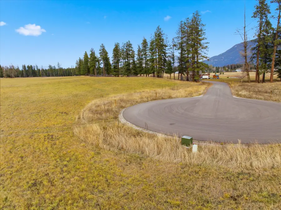 255 Patriots Lane, Columbia Falls, MT 59912 - Image #3