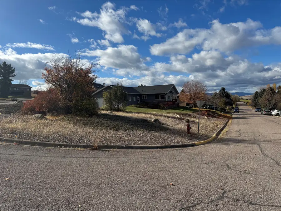 303 21st Avenue W, Polson, MT 59860 - Image #2