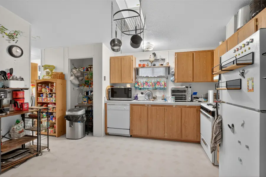 256 Cooper Drive, Cascade, MT 59421 - Image #3