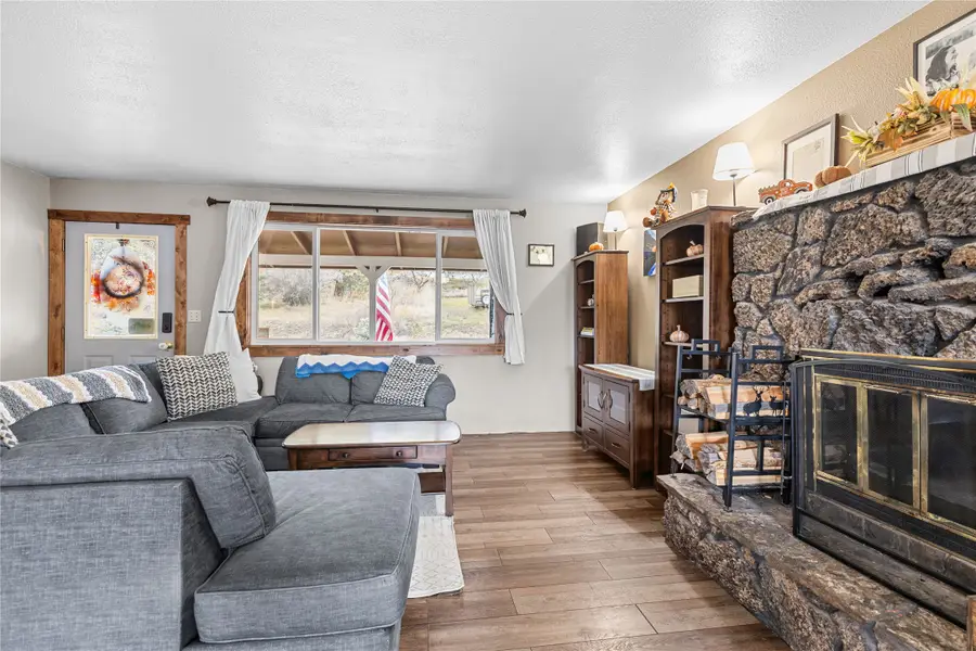 14306 Yenne Point Road, Bigfork, MT 59911 - Image #3