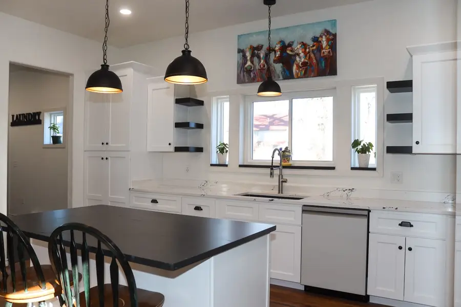 115 4th Avenue Sw, Choteau, MT 59422 - Image #2