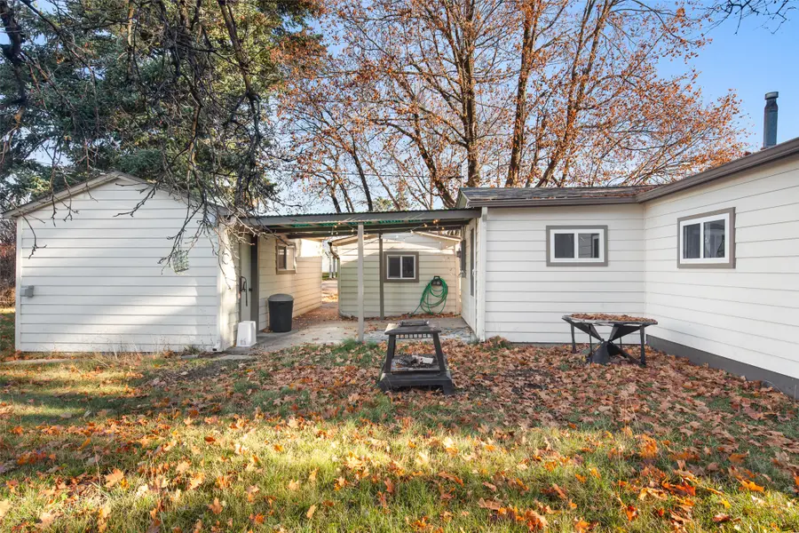 1005 10th Street W, Columbia Falls, MT 59912 - Image #2