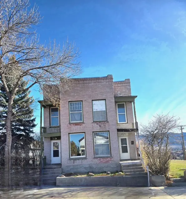 326/328 S Washington Street, Butte, MT 59701