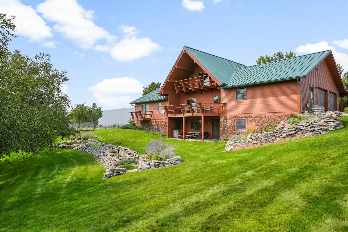 633 Groff Lane, Stevensville, MT 59870 - Image #1