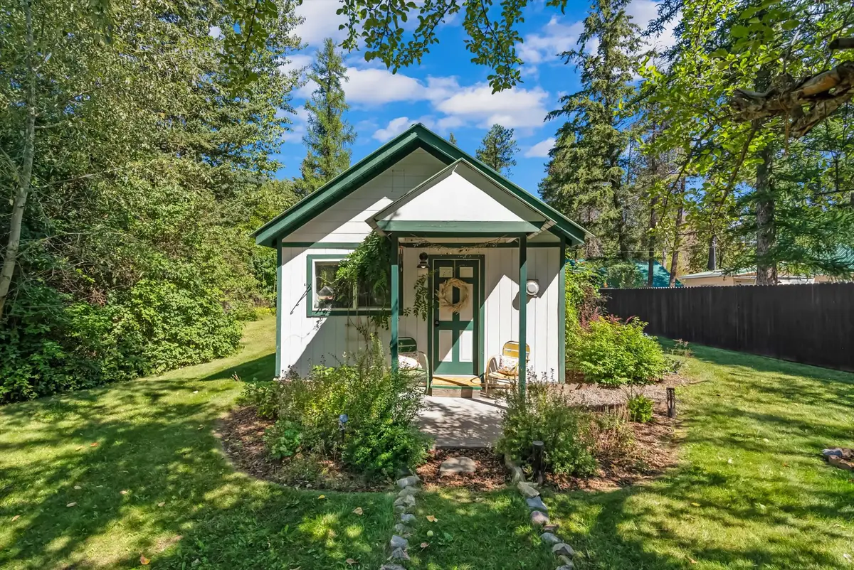 751 1st Avenue Nw, Hungry Horse, MT 59919 - Image #1