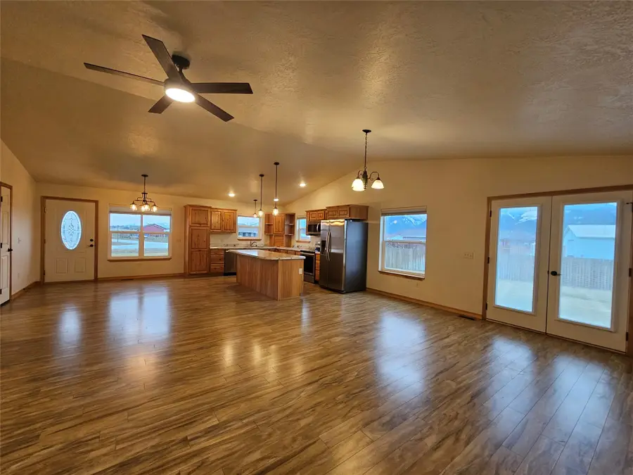 332 Hadli Court, Stevensville, MT 59870 - Image #2