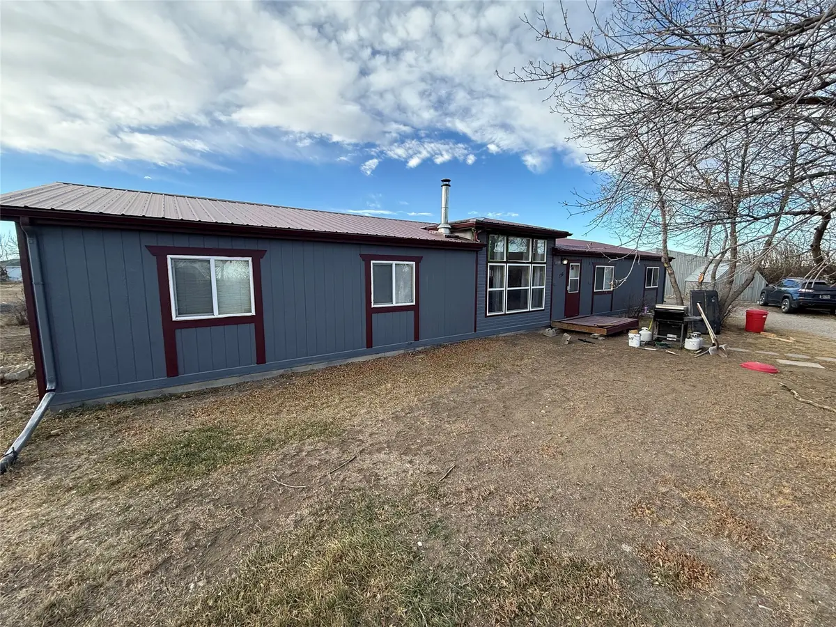 156 3rd Avenue Ne, Dutton, MT 59433 - Image #1