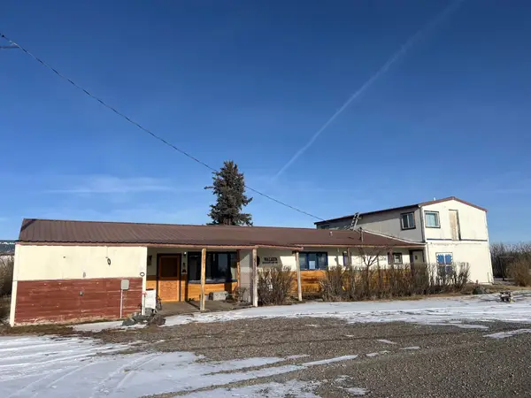 103 3rd Avenue N, Bynum, MT 59419