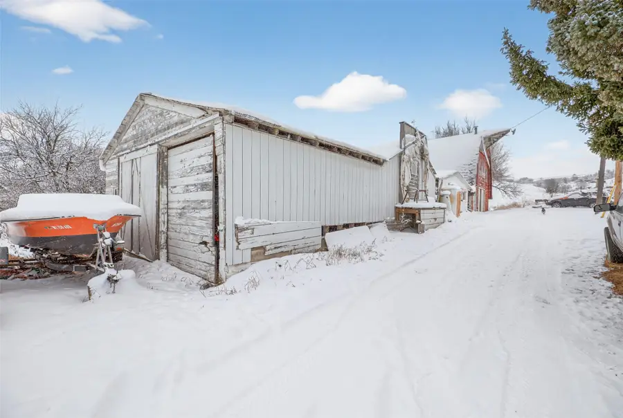156 SW Roundhouse Loop, Lewistown, MT 59457 - Image #3