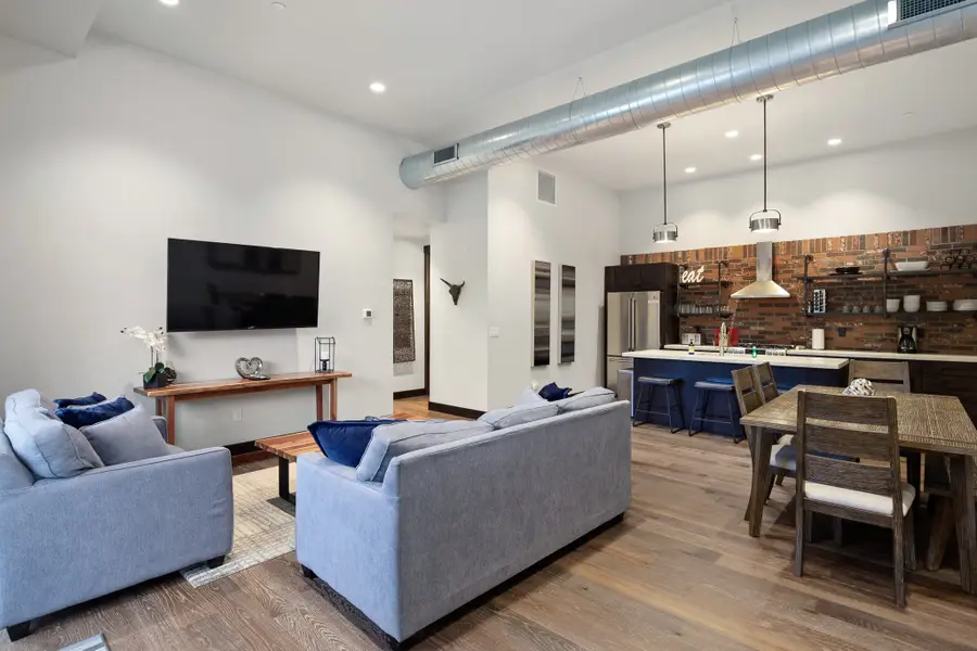 214 E 2nd Street #201, Whitefish, MT 59937 - Image #2