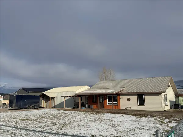 6 Flat Iron Lane, Plains, MT 59859