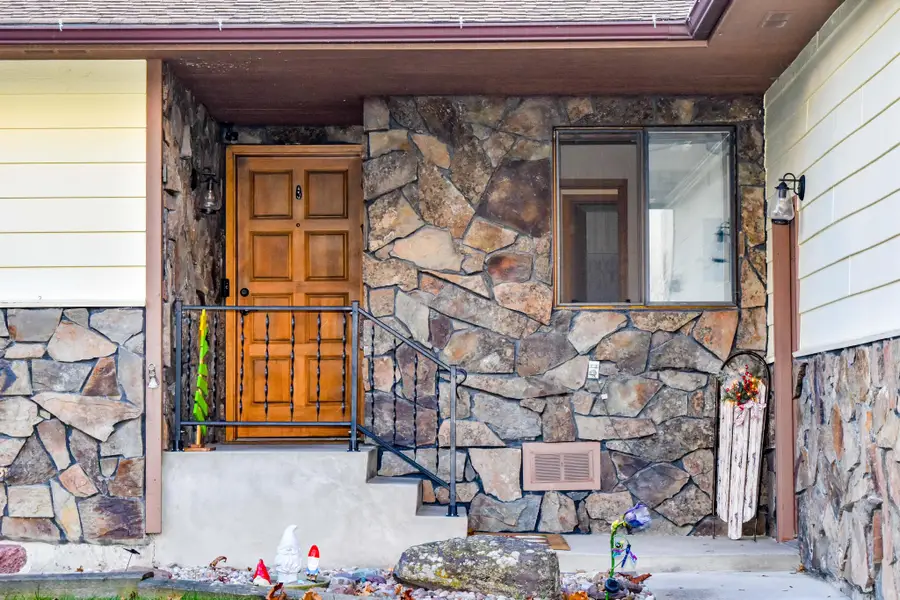 105 Island View Drive, Polson, MT 59860 - Image #2