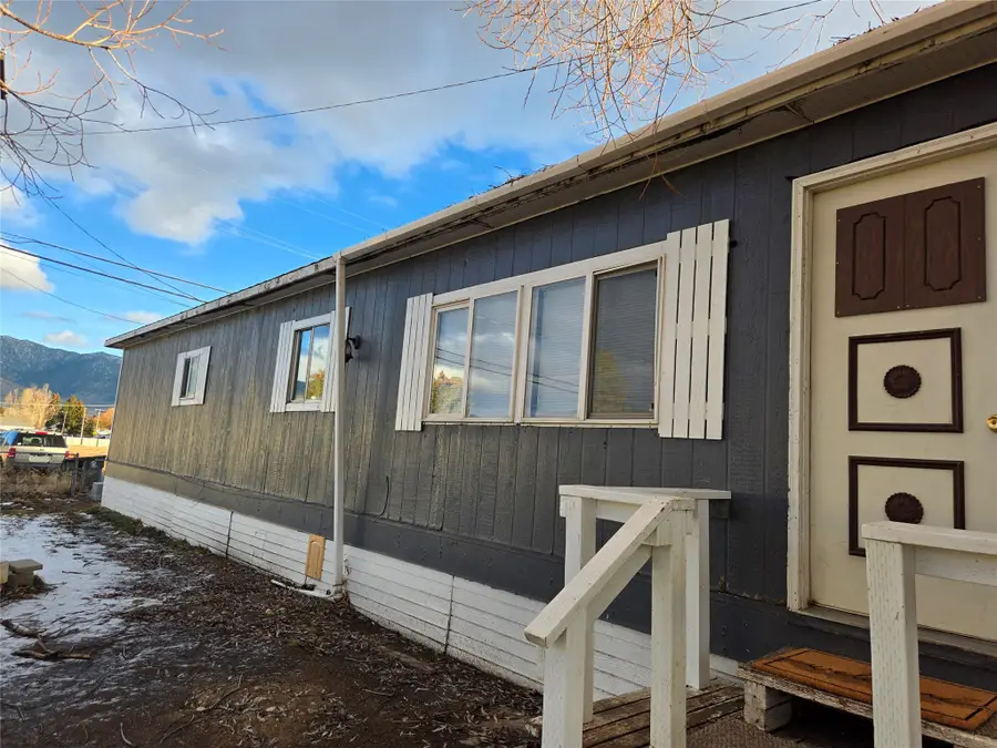 2504 Parrot Street, Butte, MT 59701 - Image #2