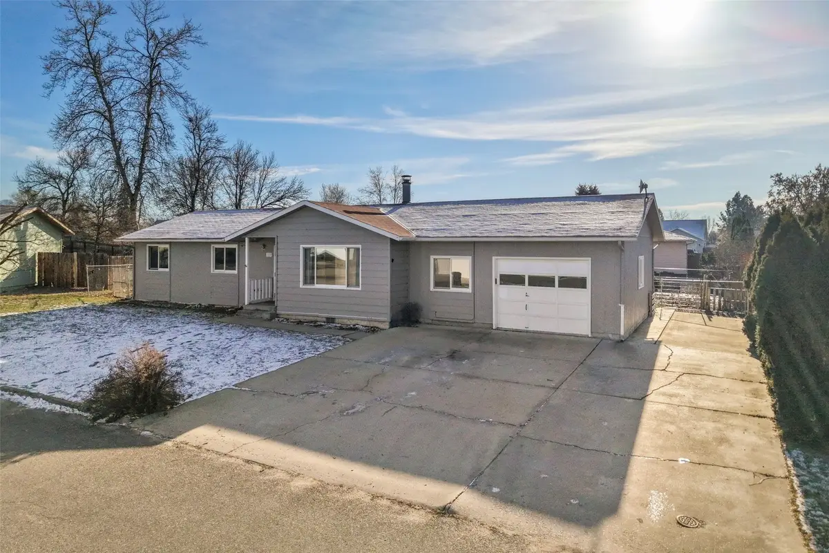 313 E 8th Street, Stevensville, MT 59870 - Image #1