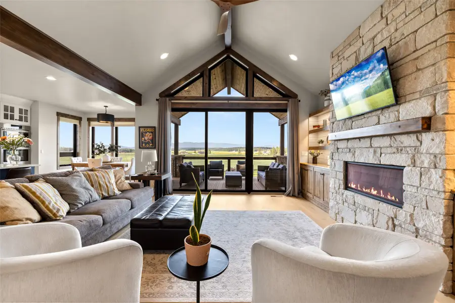 330 Harvest View Lane, Kalispell, MT 59901 - Image #2