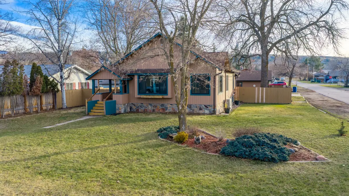 602 5th Avenue E, Polson, MT 59860 - Image #1