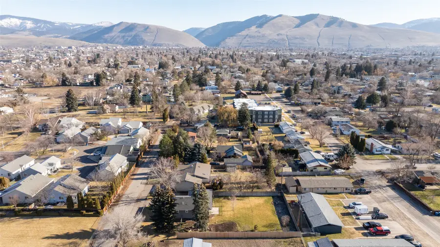 2431 S 8th Street W, Missoula, MT 59801 - Image #2