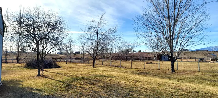 723 Rising Sun Lane, Stevensville, MT 59870 - Image #2