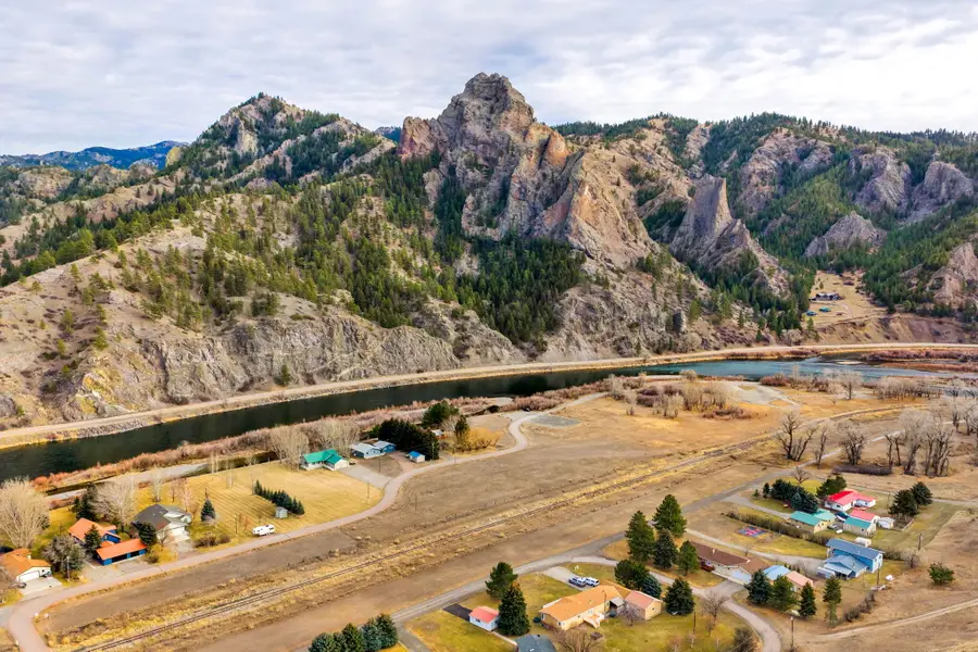 24 Golden Eagle Drive, Cascade, MT 59421 - Image #2