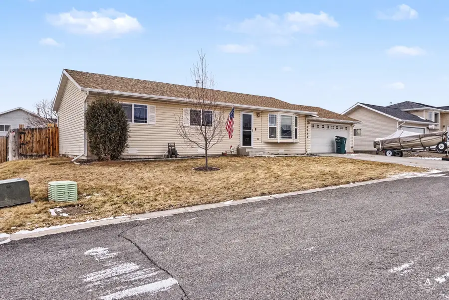 8216 Eagle Drive, Helena, MT 59602 - Image #2