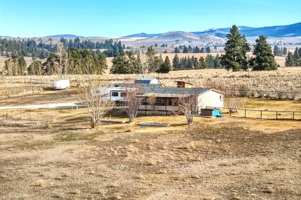2464 Loyd Drive, Corvallis, MT 59828