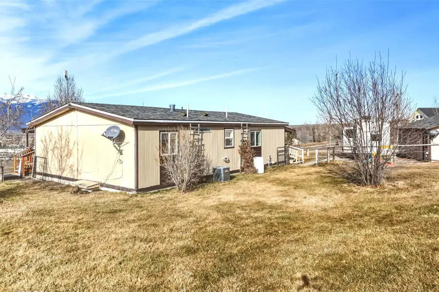 2464 Loyd Drive, Corvallis, MT 59828 - Image #2