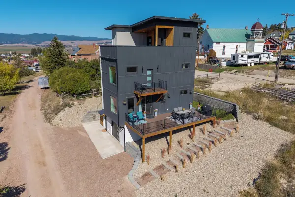 217 W Granite Street, Philipsburg, MT 59858