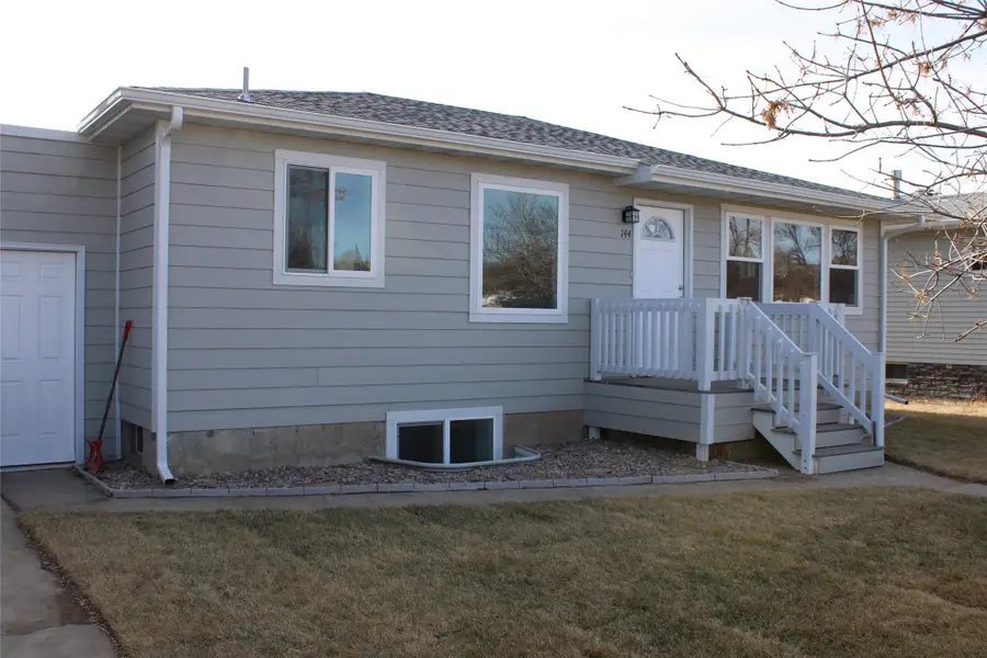 144 18th Avenue Nw, Great Falls, MT 59404 - Image #2