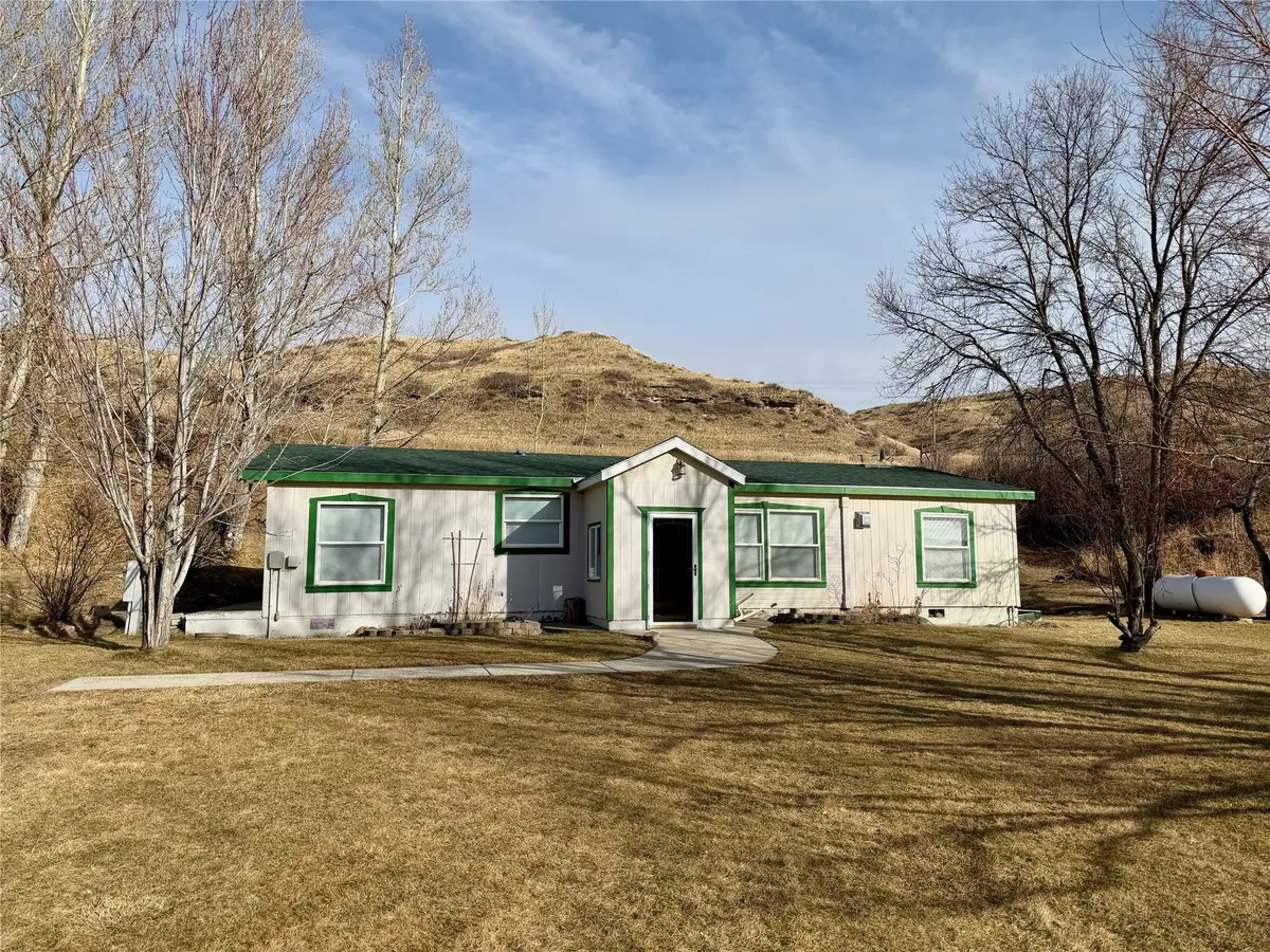 1108 Mc Guire Avenue, Highwood, MT 59450 - Image #1