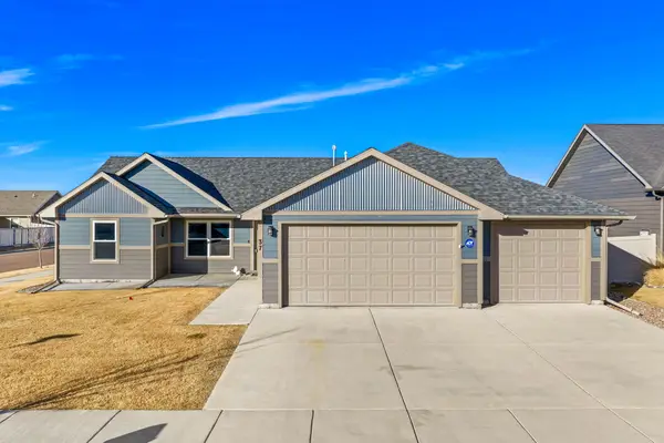 37 37th Avenue Ne, Great Falls, MT 59404