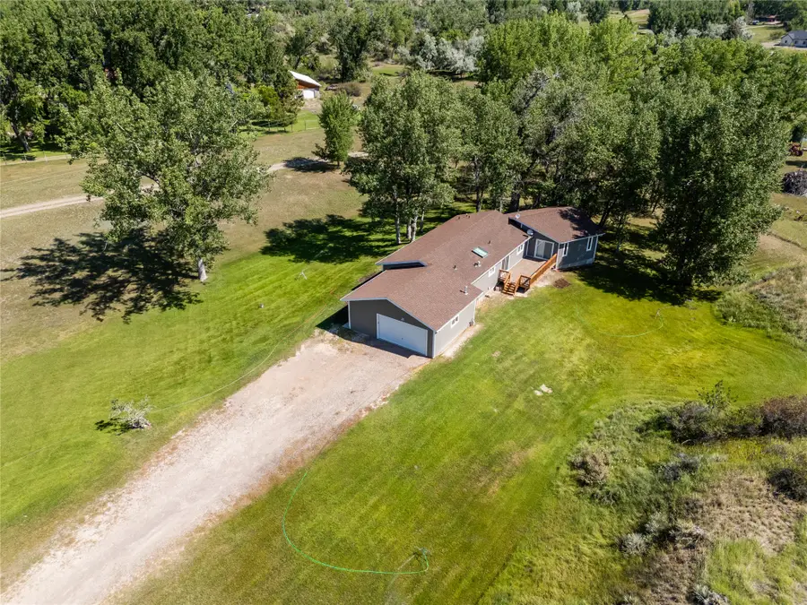 174 Woodland Estates Road, Great Falls, MT 59404 - #2