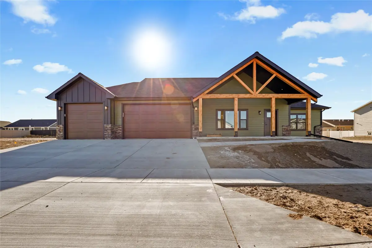 200 42nd Avenue Ne, Great Falls, MT 59404 - Image #1