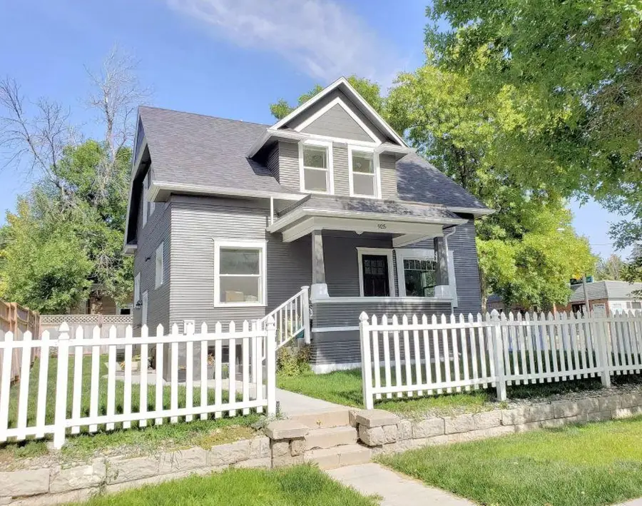 925 3rd Avenue S, Great Falls, MT 59405 - #2