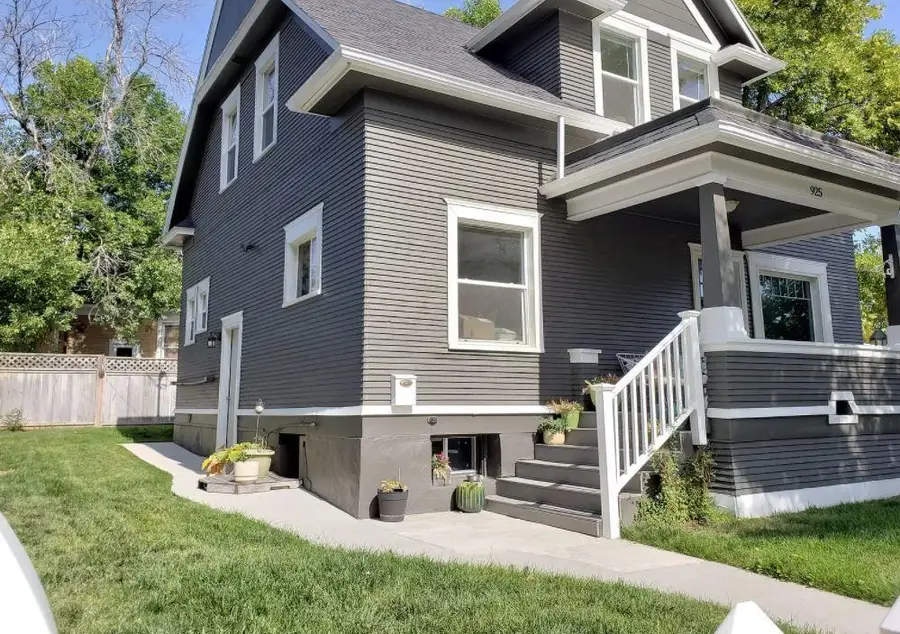 925 3rd Avenue S, Great Falls, MT 59405 - #3