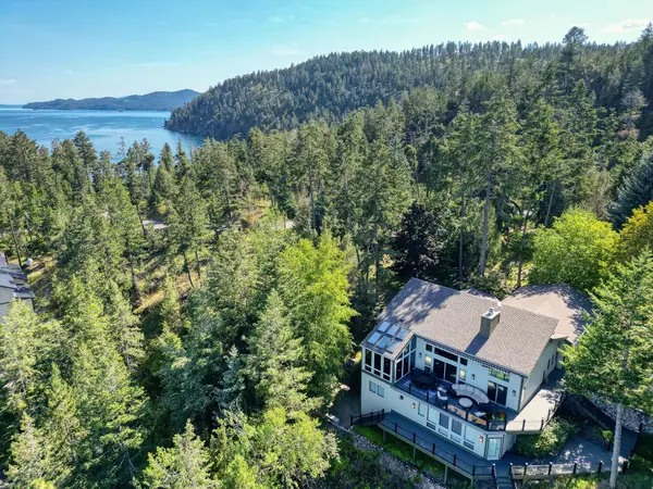 953 Angel Point Road, Lakeside, MT 59922